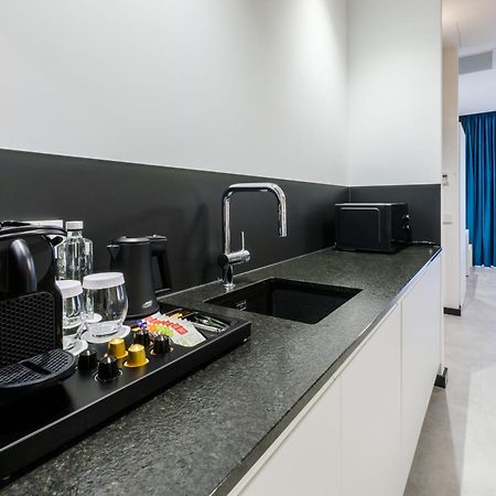 Old Town Snail Design Apartments Бухарест Экстерьер фото